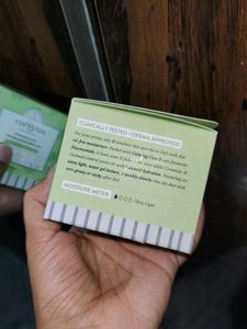 Dot &amp; Key Moisturizer