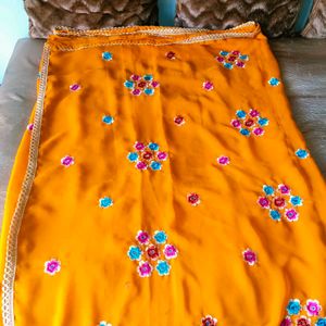 🛍️Elegant Yellow Floral Saree⭐⭐⭐⭐⭐
