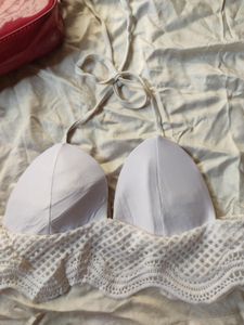 Pinteresty White Bikini Top