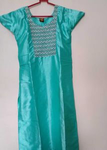 Boutique Style Pearl Embroidery Kurta set