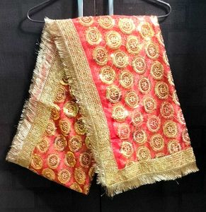 RED & GOLD  CHUNNI/CHUNRI