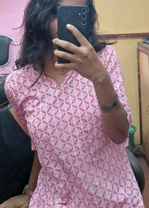 Women Pink Short Kurti