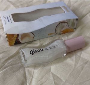 GISOU LIPOILS
