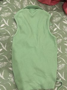 Zudio Adjustable Crop Top (xs)