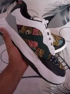 New Teddy Bear Print Sneakers Size 9