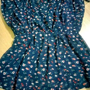 Floral Print V-Neck Top