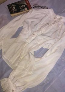 White Ruffled Vintage TOP✨