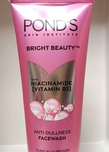 Pond's Bright Beauty Facewash