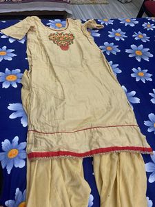 ladies salwar suit
