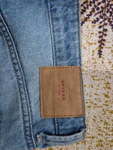 Straight Jeans