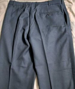 Men&#39;s Grey Striped Pants