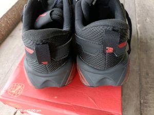 Puma Sneakers