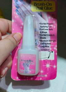 Nails Glue