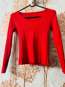 Fitted Red Top