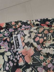 3/4 Cotton Floral Capri Women