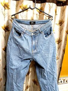 Light  Wide Leg Jeans