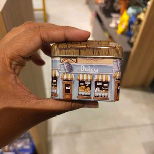 Home 🏠 Cafe Shaped Tin Containers