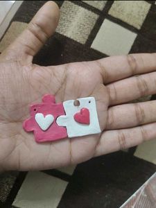 Heart Puzzle Keychain Set 🩷🤍