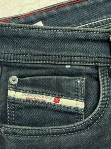 DIESEL FUEL FOR STYLE DENIM SLIGHTLY WASHED JEANS