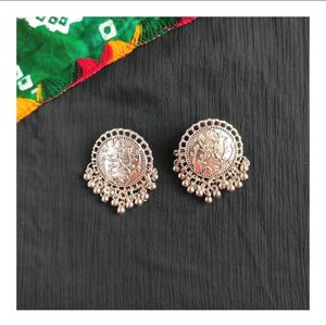 Silver Oxidized Ghungaroo Stud Earrings