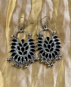 Set of 6 Jewellery Pieces