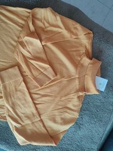 Van Heusen Sweater