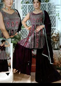 Elegant Purple Embroidered Kurta Set