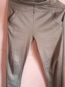 COFFEE BROWN COLOR JEGGING.