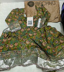 Acchho Suit Set S