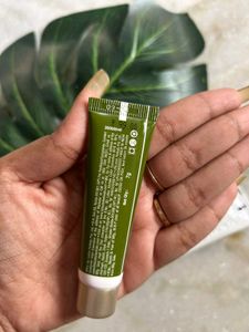 Mamaearth &amp; Lotus Botanicals