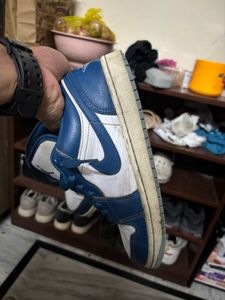 Air Jordan 1 Blue Sneakers