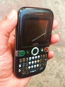 Spice Keypad Mobile Phone