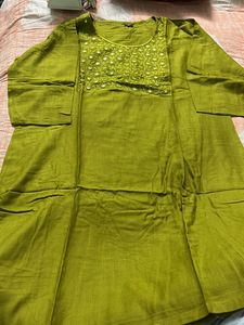 Short Kurti