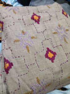 Very Beautiful Woolen Showl