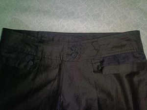 Women&#39;s Black Falred Trouser