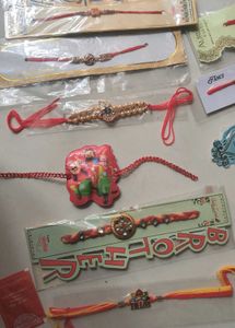 12 Combs Rakhi