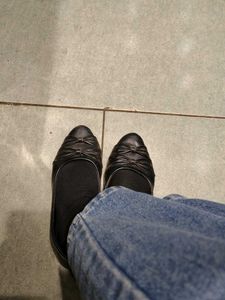 Black Ballet Flats with Bow Detail