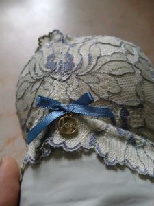 Bra, Bust Size 34