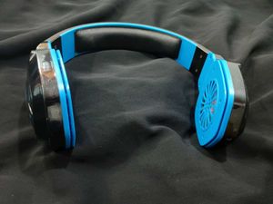 boAt Rockerz 510 Headphones.