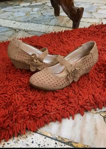 Floral Wedges