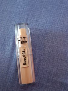 MAYBELLINE FIT ME MATTE+PORELESS foundation