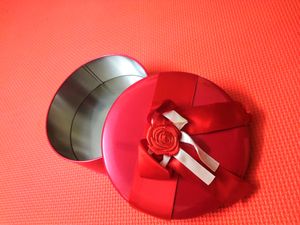 Red Colour Round Metal Box