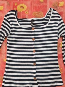 Cute Stripped Top 🤩