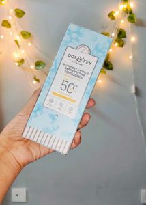 Dot & Key Blueberry Sunscreen