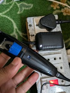 Philips QT4001/15 Cordless Rechargeable Beard Trim