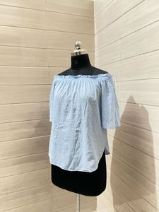 H&amp;M New Blue Off-Shoulder Top