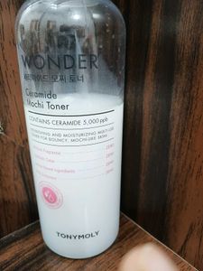 KOREAN TONYMOLY WONDER CERAMIDE MOCHI TONER.