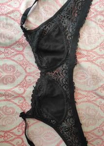 Black Lace Bra and Panty Set