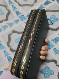 Stylish Black Quilted Wallet