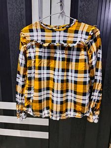 Yellow N Black Chacks T Shirts..